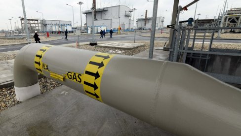 GRAĐANI NE TREBA DA BRINU Vučić: Ne pada mi na pamet da obmanjujem narod, ne treba da brinu ni za naftu i gas