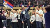 ACO, SRBINE: Smederevo dočekalo predsednika Vučića ogromnim aplauzom (VIDEO)