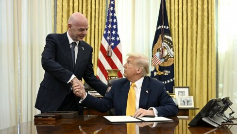 AMERIKA U NEVERICI: Donald Tramp ukida reč soker?