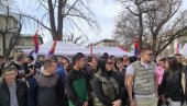 OBRAĆAJU SE STUDENTI KOJI ŽELE DA STUDIRAJU (VIDEO)