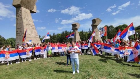 OSNOVAC SASTAVOM POKRENUO INICIJATIVU: Akcija u Nišu - Da Ledena stena dobije košarkaško igralište