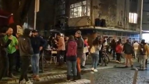 PROTEST ILI ZABAVA? Žale se žurkom (VIDEO)