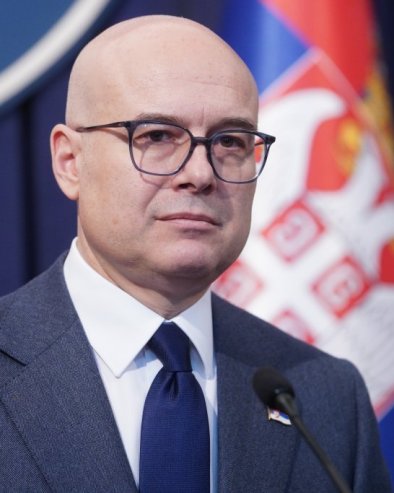 ВУЧЕВИЋ О БЛОКАДЕРИМА: Неће им проћи насиље јер држава ће знати да одговори на сваки покушај кршења Устава и закона (ВИДЕО)