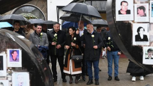 U GRAČANICI OBELEŽENA GODIŠNJICA POGROMA: Parastos žrtvama služio mitropolit raško-prizrenski Teodosije