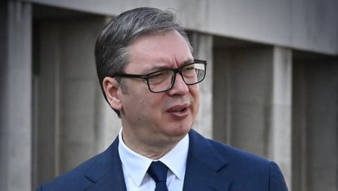 VEČERAS TAČNO U 9: Vučić gost specijalne emisije na Pinku