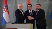 СПРЕМАЈУ СЕ ДА НАПАДНУ СРБИЈУ: Сад је јасно зашто је створен војни савез Приштине, Загреба и Тиране