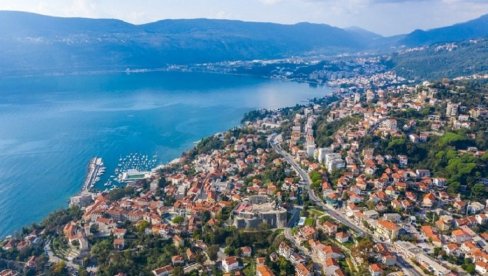 PODRŠKA OPŠTINE HERCEG NOVI: Za unapređenje uslova stanovanja porodicama slabijeg imovinskog stanja  50 hiljada evra
