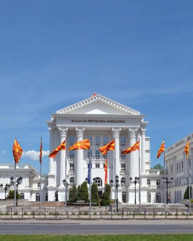 СЕВЕРНА МАКЕДОНИЈА У ВЕЛИКОМ ПРОБЛЕМУ: Влада прогласила кризну ситуацију у снабдевању струјом