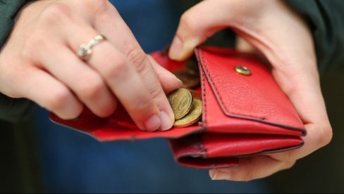 КОВАНИЦЕ ЕВРА ПОНОВО У МАСОВНОЈ ПРОИЗВОДЊИ: Ево због чега је тако