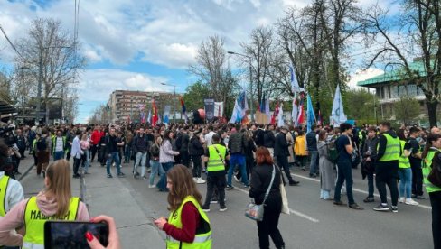 GODINU DANA PUMPALI ZA BLOKADE FAKULTETA Sada poručuju: To bi bilo samoubistvo za naše obrazovanje