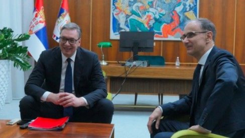 САМО ОН СПОСОБАН ДА ОСТВАРИ СВЕ СТРАТЕШКЕ ИНТЕРЕСЕ НАШЕ ЗЕМЉЕ Мацут пожелео брз опоравак Вучићу