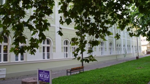КАКО ЈЕ ЛИНГВИСТА СПАСАО ДИСЕРТАЦИЈУ НАШЕГ НОБЕЛОВЦА: У Музеју у Бачкој Паланци, посебно место заузима мало позната прича (ФОТО) КАКО ЈЕ ЛИНГВИСТА СПАСАО ДИСЕРТАЦИЈУ НАШЕГ НОБЕЛОВЦА: У Музеју у Бачкој Паланци, посебно место заузима мало позната прича (ФОТО)
