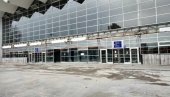 ŠEF STANICE NIJE REAGOVAO, TUŽILAŠTVO ODBILO DA ISTRAŽUJE: Policija otkrila da su putnici prijavljivali da otpadaju delovi nadstrešnice ŠEF STANICE NIJE REAGOVAO, TUŽILAŠTVO ODBILO DA ISTRAŽUJE: Policija otkrila da su putnici prijavljivali da otpadaju delovi nadstrešnice