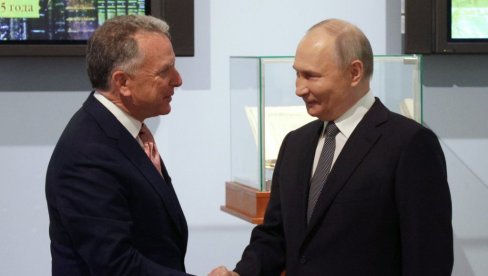 TRAMPOV SPECIJALNI IZASLANIK SLETEO U MOSKVU: Očekuje se važan sastanak sa Putinom