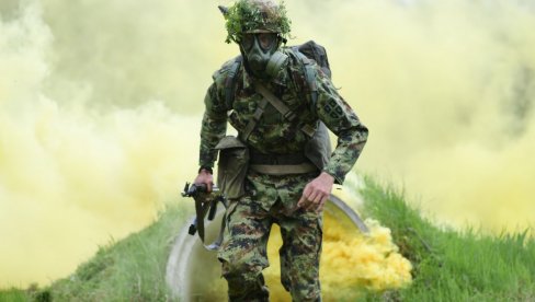 POVRATAK REDOVNOG SLUŽENJA VOJSKE: Otkriveno koje godište će prvo biti pozvano i kada se očekuje popunjavanje kasarni POVRATAK REDOVNOG SLUŽENJA VOJSKE: Otkriveno koje godište će prvo biti pozvano i kada se očekuje popunjavanje kasarni