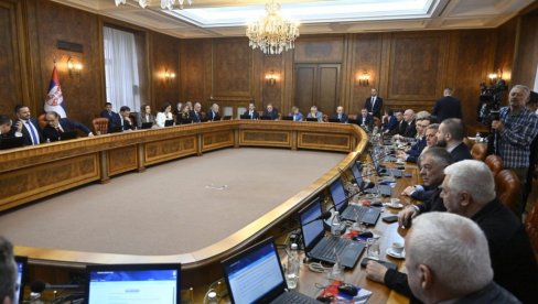 ВЛАДА СРБИЈЕ ДОНЕЛА ОДЛУКУ: Усвојен предлог за допуну Закона о извршењу којим се штити право на дом ВЛАДА СРБИЈЕ ДОНЕЛА ОДЛУКУ: Усвојен предлог за допуну Закона о извршењу којим се штити право на дом