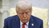 ИЗГУБИЛИ СМО СЈАЈНОГ ПРИЈАТЕЉА Доналд Трамп се опростио од Хулка Хогана (ФОТО/ВИДЕО)