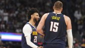 JOKIĆ ZAPEVAO NARODNJAK: Orio se veliki hit pred meč Denvera (VIDEO) JOKIĆ ZAPEVAO NARODNJAK: Orio se veliki hit pred meč Denvera (VIDEO)