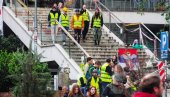 КАКО СУ БЛОКАДЕРИ ФОТЕЉАШИ ПРОМЕНИЛИ ПЛОЧУ: Месецима одбијали изборе по сваку цену - Сада инсистирају баш на њима! КАКО СУ БЛОКАДЕРИ ФОТЕЉАШИ ПРОМЕНИЛИ ПЛОЧУ: Месецима одбијали изборе по сваку цену - Сада инсистирају баш на њима!