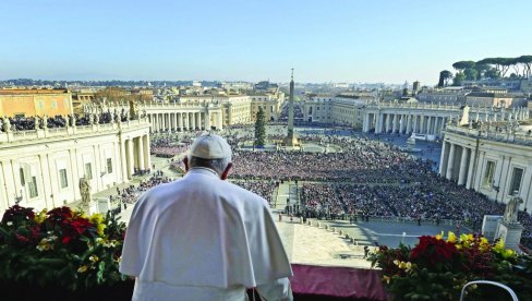 VIŠE OD 33 MILIONA TURISTA:  Najviše Italijana i Amerikanaca