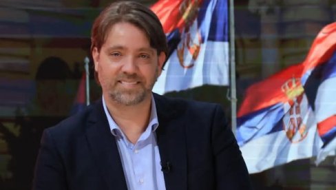 GRADONAČLENIK KRAGUJEVCA UPUTIO PRVOMAJSKU PORUKU : Obeležavanje Praznika rada za Kragujevac ima poseban značaj GRADONAČLENIK KRAGUJEVCA UPUTIO PRVOMAJSKU PORUKU : Obeležavanje Praznika rada za Kragujevac ima poseban značaj