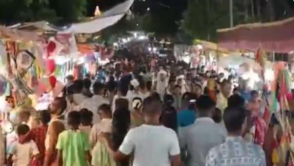 (УЗНЕМИРУЈУЋИ ВИДЕО) СТАМПЕДО У ХРАМУ: Има погинулих (УЗНЕМИРУЈУЋИ ВИДЕО) СТАМПЕДО У ХРАМУ: Има погинулих