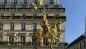 БЕЗ ПОКЛОЊЕЊА ЈОВАНКИ ОРЛЕАНКИ: Празник рада у Француској по традицији славили левичари, али и суверени десничари