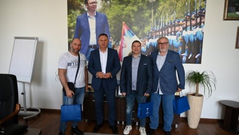 ПРИЈЕМ ЗА КАРАТИСТЕ У ГО ЗВЕЗДАРА: Српски шампиони путују на СП У Пољској ПРИЈЕМ ЗА КАРАТИСТЕ У ГО ЗВЕЗДАРА: Српски шампиони путују на СП У Пољској