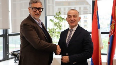 MINISTAR VUJIĆ OBIŠAO PALATU PRAVDE I SASTAO SE SA DRAGANOM MILOŠEVIĆEM: Razgovarao je o relevantnim pitanjima u vezi sa pravosuđem MINISTAR VUJIĆ OBIŠAO PALATU PRAVDE I SASTAO SE SA DRAGANOM MILOŠEVIĆEM: Razgovarao je o relevantnim pitanjima u vezi sa pravosuđem