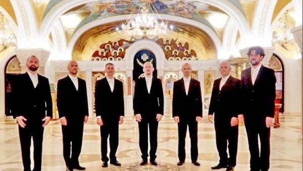 ХОР У ХРАМУ СВЕТОГ ДИМИТРИЈА У СЕЧЊУ ХОР У ХРАМУ СВЕТОГ ДИМИТРИЈА У СЕЧЊУ