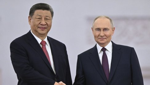 СИ ЂИНПИНГ И ПУТИН РАЗГОВАРАЛИ ТЕЛЕФОНОМ: Лидери две силе разматрају четири иницијативе СИ ЂИНПИНГ И ПУТИН РАЗГОВАРАЛИ ТЕЛЕФОНОМ: Лидери две силе разматрају четири иницијативе