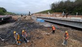 DO CRNE GORE JOŠ 107,5 KILOMETARA: Putari užurbano završavaju novu deonicu Miloša Velikog