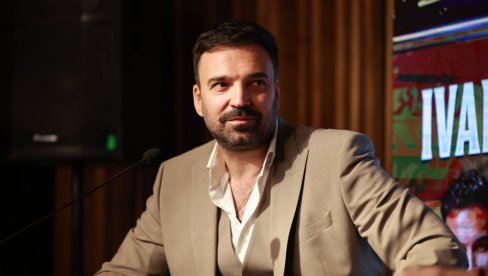 NAŠE VEČE LJUBAVI, GLUME I MUZIKE: Ivan Bosiljčić osvojio srca publike širom regiona (FOTO/VIDEO) NAŠE VEČE LJUBAVI, GLUME I MUZIKE: Ivan Bosiljčić osvojio srca publike širom regiona (FOTO/VIDEO)
