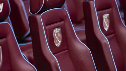 ЧИСТКА У ВЕСТ ХЕМУ: Четири фудбалера на лето напуштају чекићаре ЧИСТКА У ВЕСТ ХЕМУ: Четири фудбалера на лето напуштају чекићаре