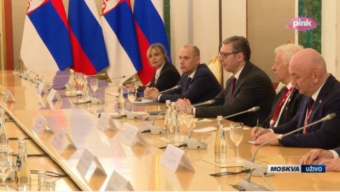 ŽELEO BIH DA ISTAKNEM ZAHVALNOST VAMA LIČNO ZBOG OGROMNE PODRŠKE: Vučić na sastanku sa Putinom ŽELEO BIH DA ISTAKNEM ZAHVALNOST VAMA LIČNO ZBOG OGROMNE PODRŠKE: Vučić na sastanku sa Putinom