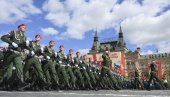 ЗАПАД ЈЕ НА ЦРВЕНОМ ТРГУ ДОЖИВЕО ПОРАЗ: Атмосфера која је владала у петак у Москви, али и у целој земљи, никада није била тако свечана