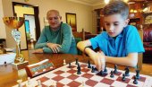 NE ŠETAM SE DOK IGRAM,  SAMO MISLIM O POTEZU: Jakša Marjanović (8), šahovski vunderkind, državni prvak i reprezentativac