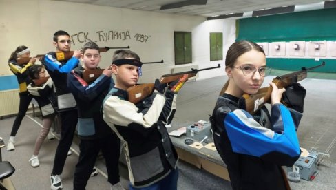 POČELA PROLEĆNA STRELJAČKA LIGA: Prva medalja za strelce SFS Borca (FOTO) POČELA PROLEĆNA STRELJAČKA LIGA: Prva medalja za strelce SFS Borca (FOTO)