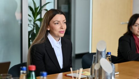 ЦИЉ НАМ ЈЕ ПРЕКО 300 ЗАПОСЛЕНИХ Министарка Месаровић поручила да се подршка нишкој компанији наставља