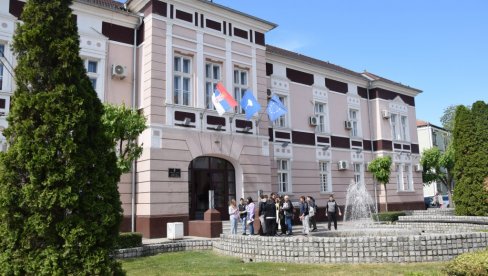 OPŠTINA SVILAJNAC PODSEĆA: Porez treba izmiriti do četvrtka OPŠTINA SVILAJNAC PODSEĆA: Porez treba izmiriti do četvrtka