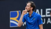 FRANCUZ IGRA DOBAR TENIS: Mmoskovljanin podiže nivo igre!
