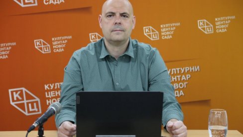 U ŠKOLI SE ISTICAO PO SVOM USPEHU I ZNANJU: Predavanje istoričara dr Miloša Savina u KCNS Mladi Miletić U ŠKOLI SE ISTICAO PO SVOM USPEHU I ZNANJU: Predavanje istoričara dr Miloša Savina u KCNS Mladi Miletić
