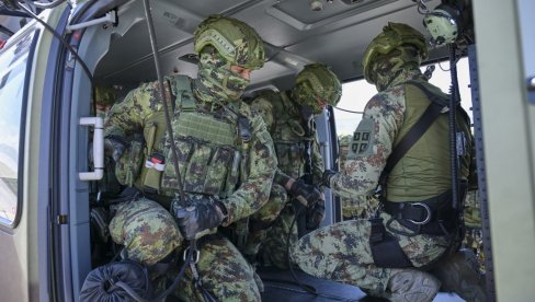 POGLEDAJTE - SRPSKI SPECIJALCI NA DELU: Borbeni timovi 72. brigade za specijalne operacije na obuci (VIDEO/FOTO)