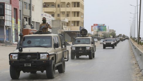 НОВИ РАТ НА ПОМОЛУ, АРАПСКА ДРЖАВА ПОНОВО У ПЛАМЕНУ: Избили застрашујући сукоби у престоници, убијен вођа наоружане групе (ВИДЕО)