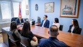 NJIHOVO ZNANJE I ISKUSTVO JE DRAGOCEN RESURS: Ministar Lončar sa novom grupom zdravstvenih radnika povratnika iz inostranstva