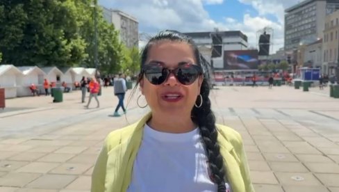 ŽENE NA SVENARODNOM SABORU U NIŠU: Bez podele naroda, živela Srbija! (VIDEO)