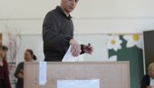 ПОЧЕЛО ГЛАСАЊЕ У ПОЉСКОЈ И РУМУНИЈИ: Биралишта отворена у 7 часова
