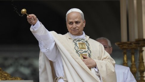 PAPA LAV ČETRNAESTI POČEO PONTIKIKAT I PORUČIO: Izabran sam bez zasluga, sa strepnjom (FOTO)