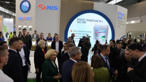 КОМПАНИЈА НИС НА 92. МЕЂУНАРОДНОМ САЈМУ ПОЉОПРИВРЕДЕ У НОВОМ САДУ КОМПАНИЈА НИС НА 92. МЕЂУНАРОДНОМ САЈМУ ПОЉОПРИВРЕДЕ У НОВОМ САДУ