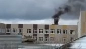 ДРАМАТИЧНО У КУРСКУ: Запалио се кров школе након украјинског напада дроном (ВИДЕО)